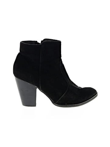 Breckelle's Ankle Boots (view 1)