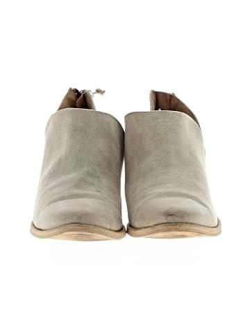 Qupid Ankle Boots (view 2)
