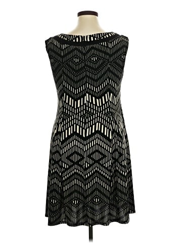 Danny And Nicole Cocktail Dress (view 2)