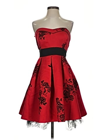 Alyn Paige Cocktail Dress (view 1)