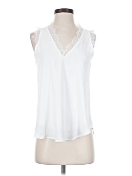 Dokotoo Sleeveless T-Shirt (view 1)