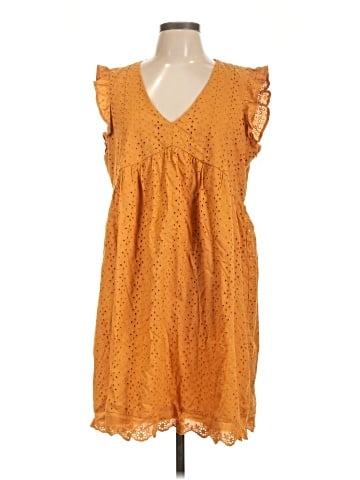Knox Rose Casual Dress (view 1)