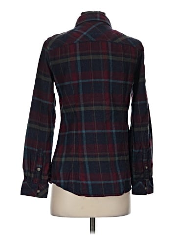 Legendary Whitetails Long Sleeve Button-Down Shirt (view 2)