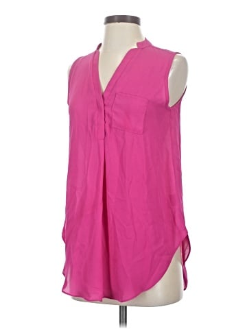Tea n Rose Sleeveless Blouse (view 1)
