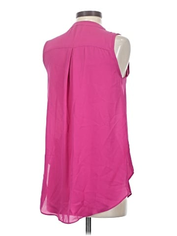 Tea n Rose Sleeveless Blouse (view 2)