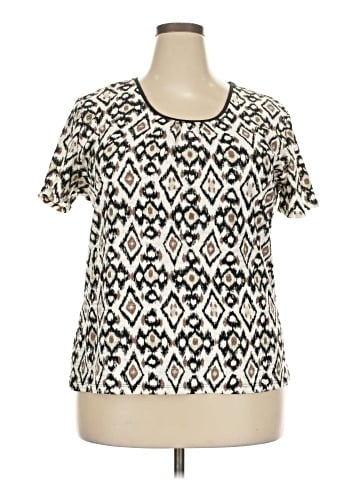 Jaclyn Smith Short Sleeve T-Shirt (view 1)