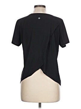 Lululemon Athletica Short Sleeve T-Shirt (view 2)