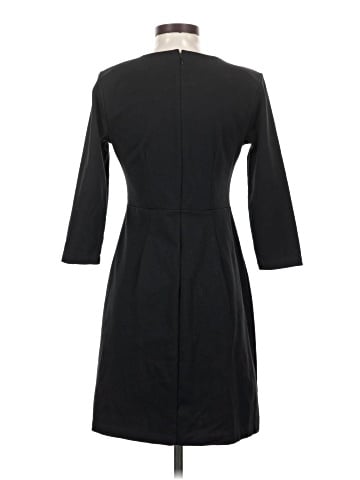 Old Navy Casual Dress (view 2)