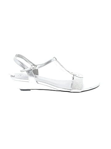 Bellini Wedges (view 1)