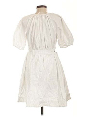 Old Navy Casual Dress (view 2)