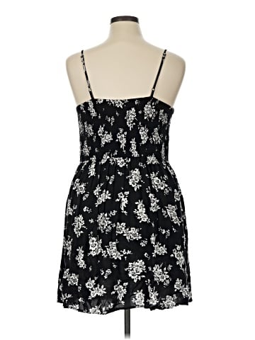 Xhilaration Casual Dress (view 2)