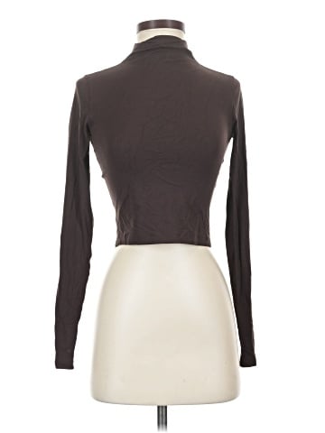 Lululemon Athletica Long Sleeve Turtleneck (view 1)