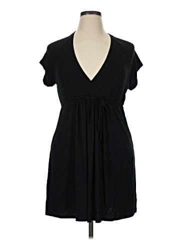 Robin Piccone Casual Dress (view 1)