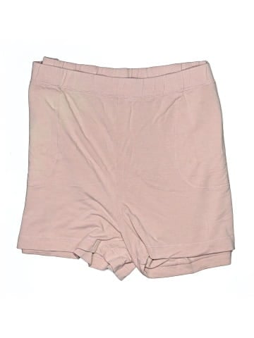 Gap Shorts (view 1)