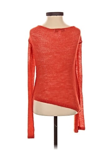 Urban Outfitters Long Sleeve T-Shirt (view 2)