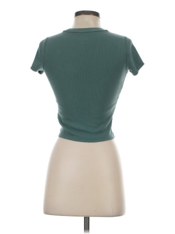 Hollister Short Sleeve T-Shirt (view 2)