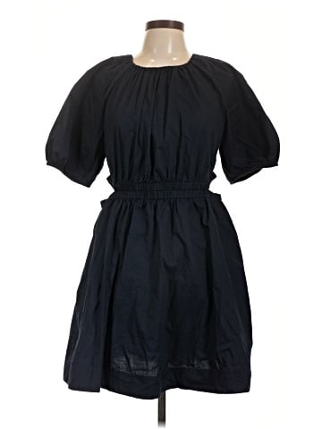 Old Navy Casual Dress (view 1)