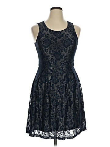 Forever 21 Plus Cocktail Dress (view 1)