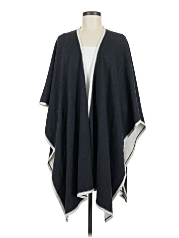 IMAN Poncho (view 1)