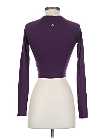 Lululemon Athletica Long Sleeve T-Shirt (view 2)