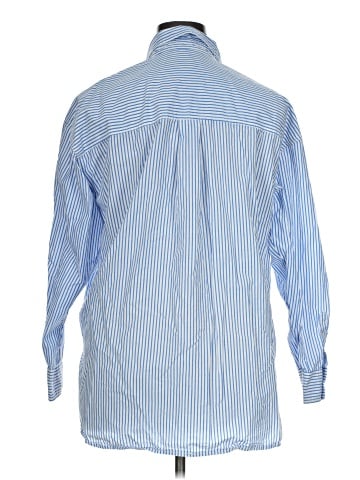 Universal Thread Long Sleeve Button-Down Shirt (view 2)