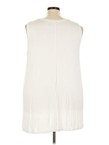 Lane Bryant Sleeveless T-Shirt (view 2)