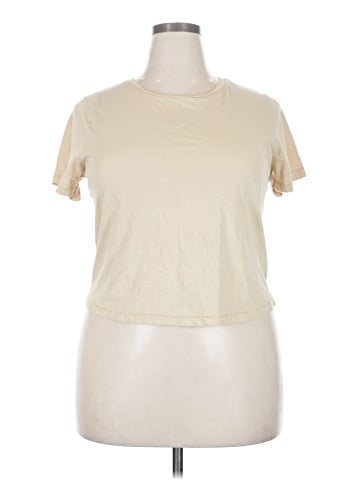 Universal Thread Short Sleeve T-Shirt (view 1)