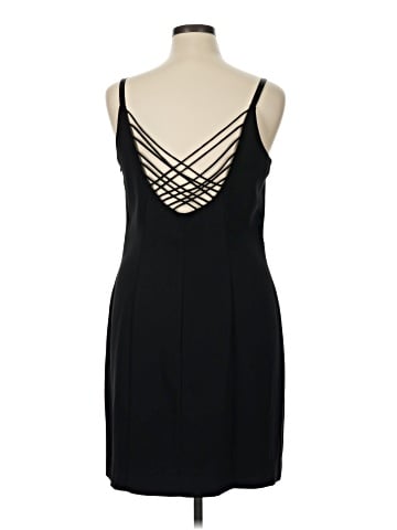 Sheri Martin New York Woman Casual Dress (view 2)