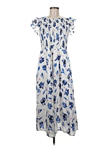 Baum Und Pferdgarten Casual Dress (view 1)