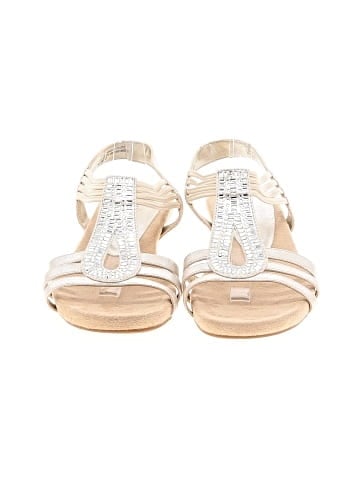 Kelly & Katie Wedges (view 2)