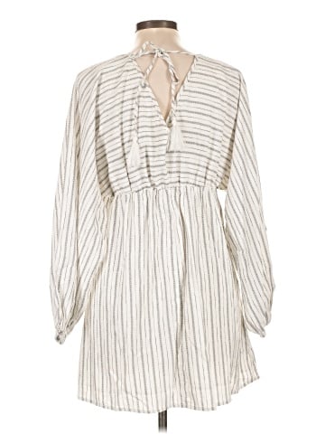 Le Lis Casual Dress (view 2)