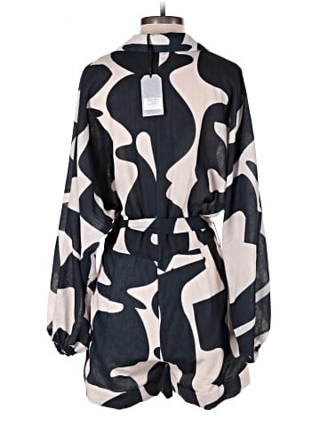 LUXX Romper (view 2)