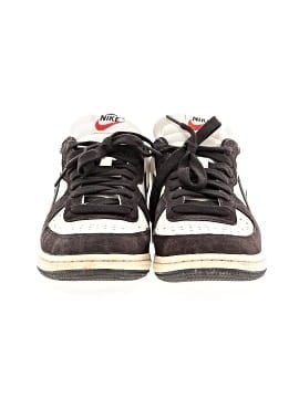 Nike Sneakers (view 2)