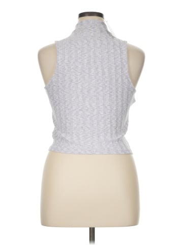 Forever 21 Plus Sleeveless Top (view 2)