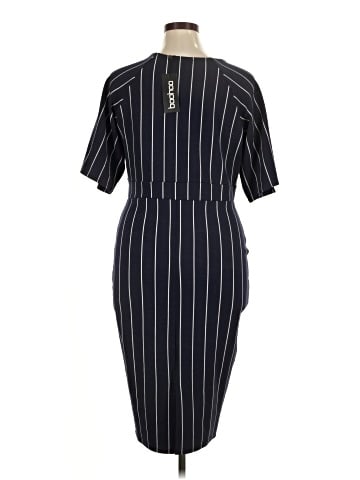Boohoo Casual Dress (view 2)