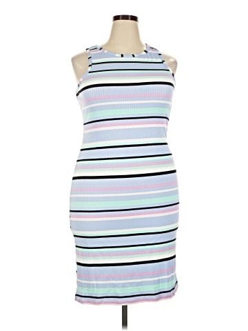 No Boundaries Casual Dress (view 1)