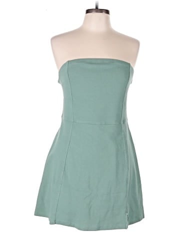 American Eagle Outfitters Cocktail Dress (view 1)