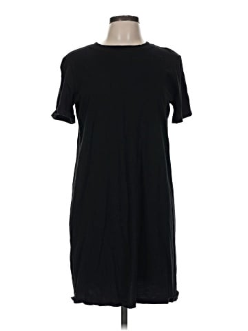Old Navy Casual Dress (view 1)