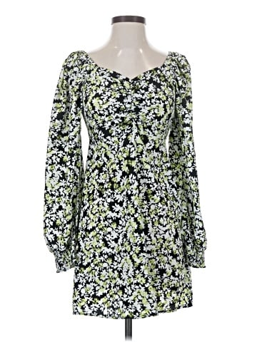 Vero Moda Casual Dress (view 1)