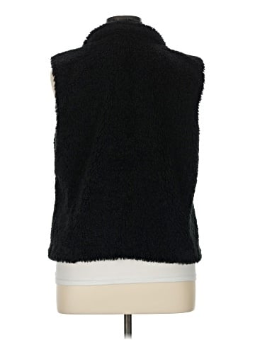 14th & Union Faux Fur Vest (view 2)