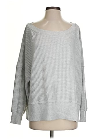 American Eagle Outfitters Pullover Sweater (view 1)