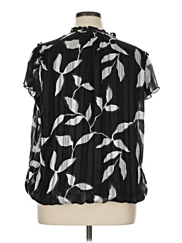 Haver + Blair Short Sleeve Blouse (view 2)