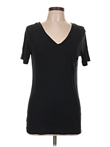Gap Short Sleeve T-Shirt (view 1)