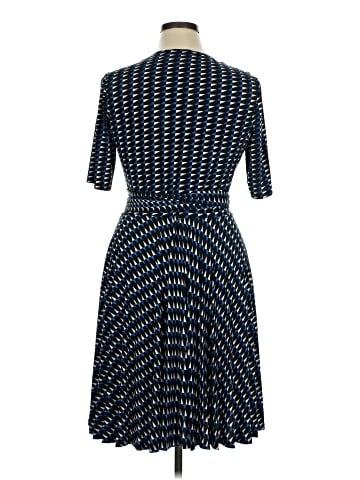 Donna Morgan Casual Dress (view 2)