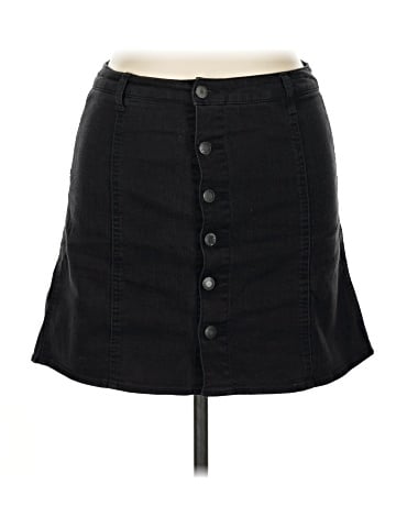 Mossimo Supply Co. Casual Skirt (view 1)