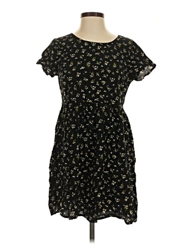Old Navy Casual Dress (view 1)