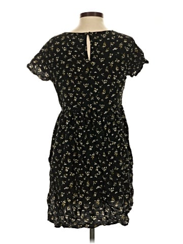 Old Navy Casual Dress (view 2)
