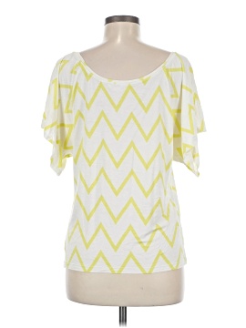 Old Navy Short Sleeve T-Shirt (view 2)