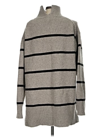 H&M Turtleneck Sweater (view 2)