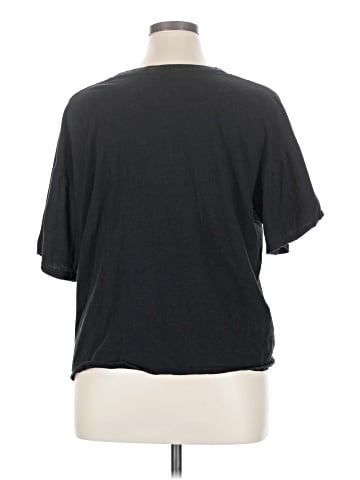 Boohoo Short Sleeve T-Shirt (view 2)